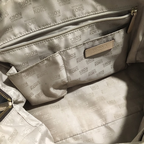 SOLD❗️Michael Kors Set: Brown Logo Purse&wallet - Picture 4 of 8